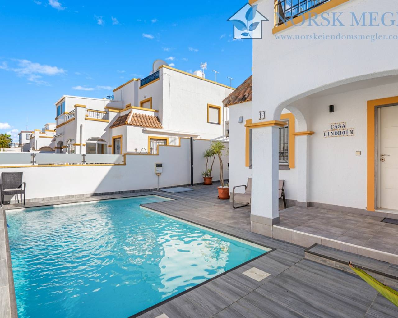 Adosado - Venta - Torrevieja - La Siesta - El Salado -  Torreta