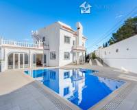 Bruktbolig - Villa - San Miguel de Salinas