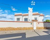 Bruktbolig - Villa - San Miguel de Salinas