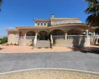 Resale - Finca - Daya Nueva