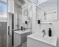 Resale - Townhouse - Torrevieja - La Siesta - El Salado -  Torreta