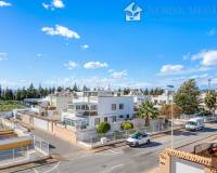 Resale - Townhouse - Torrevieja - La Siesta - El Salado -  Torreta