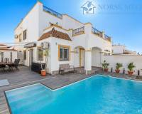 Resale - Townhouse - Torrevieja - La Siesta - El Salado -  Torreta