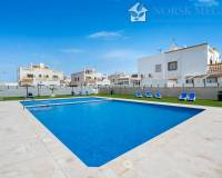 Resale - Townhouse - Torrevieja - Torreta