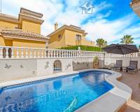 Resale - Villa - Algorfa