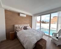 Resale - Villa / Semi detached - Torrevieja - La siesta - El Chaparral