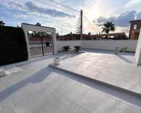 Resale - Villa / Semi detached - Torrevieja - La siesta - El Chaparral